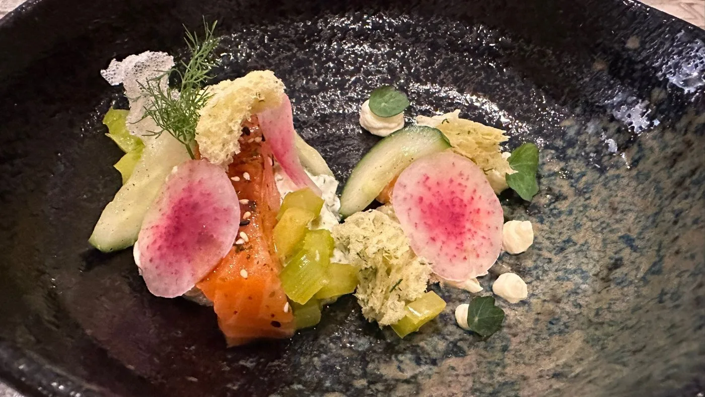 Voorbeeld van Gemarineerde zalm met bleekselderij, dille en appel