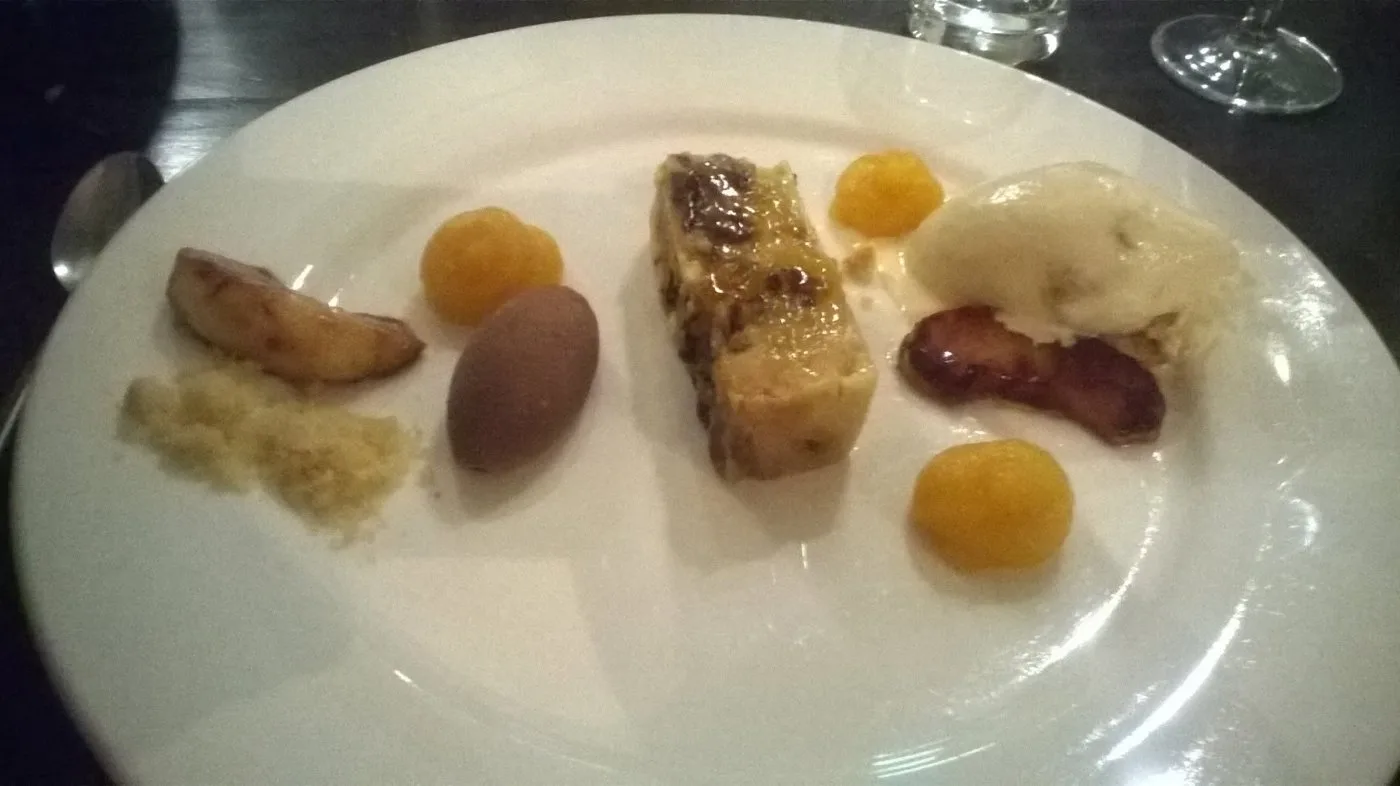 Voorbeeld van Kabinet pudding met bitterkoekjes ijs