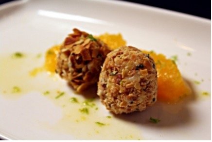 Voorbeeld van Gorgonzola bonbon met sinaasappel