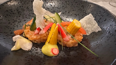 Voorbeeld van Zalmtartaar met radijs, en wasabimayonaise